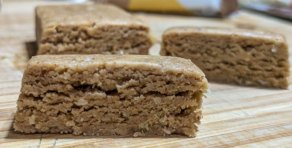 Fodbods lemon coconut protein bar